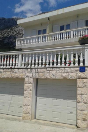 Отель Apartment Zivogosce - Porat 13853b  Игране